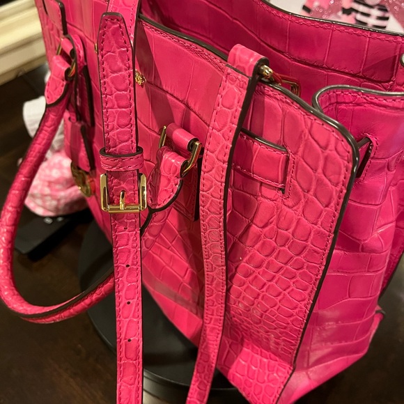 Michael Kors Fuchsia Crocodile Embossed Bag - Picture 2 of 4